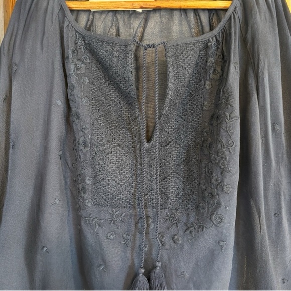 Lucky Brand Embroidered Short Flutter Sleeve Notch Neck Woman’s Size Medium - Picture 6 of 10